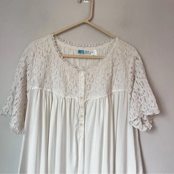 La Cera Plus Size 100% Cotton Lace Applique Gown Size 3XL Cottagecore - Picture 2 of 9